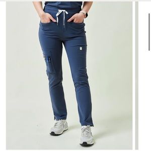 scope straight leg scrub pants